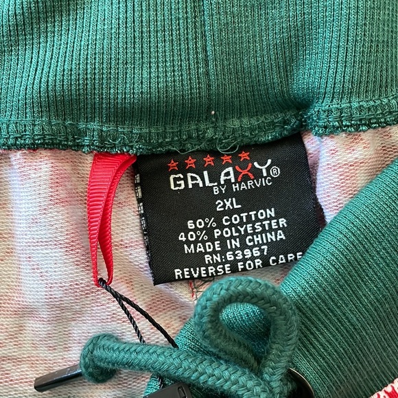 NWT Galaxy by Harvic Men’s Slim Fit Christmas Print Joggers Size 2XL - Picture 3 of 5